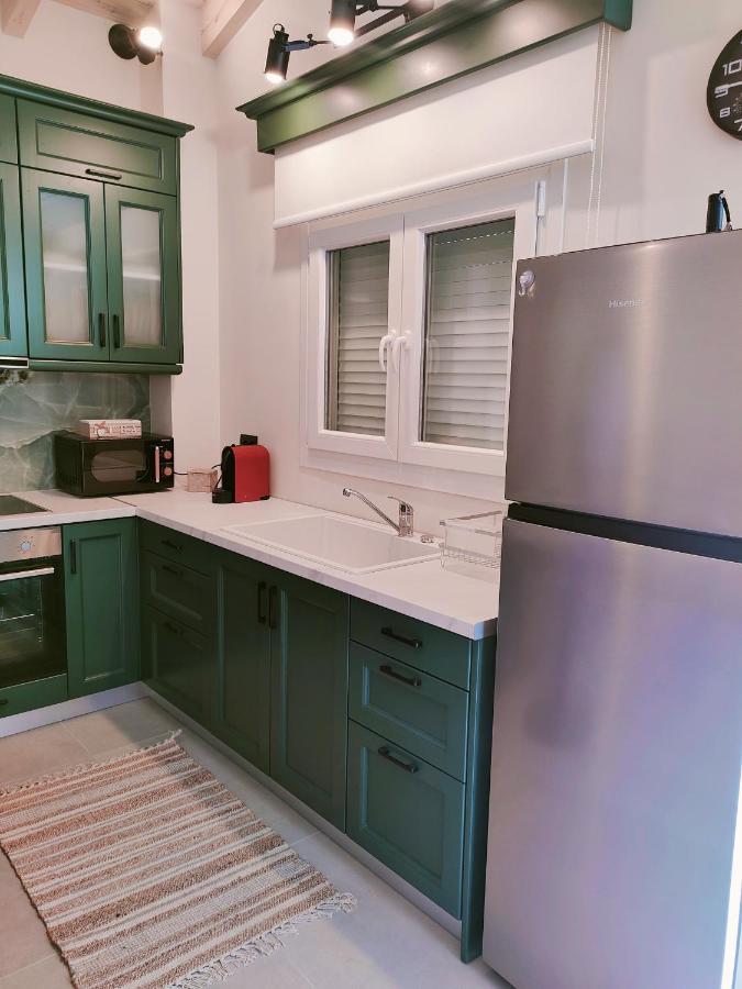 The Old Stables Apartment Vatos Luaran gambar